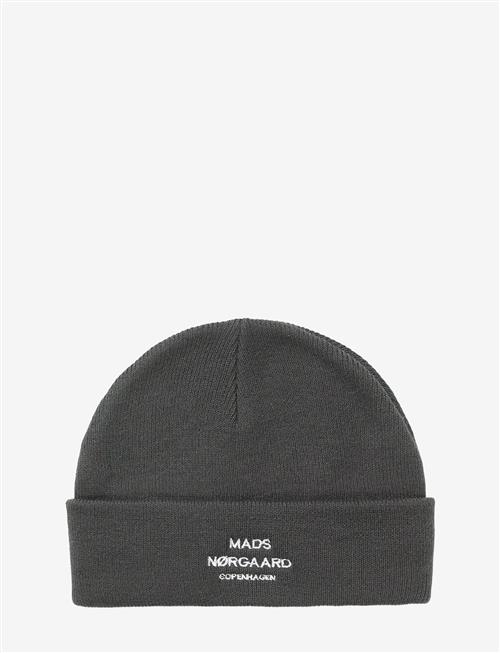 Mads Nørgaard | Isak Ambas Logo Beanie | ONE SIZE