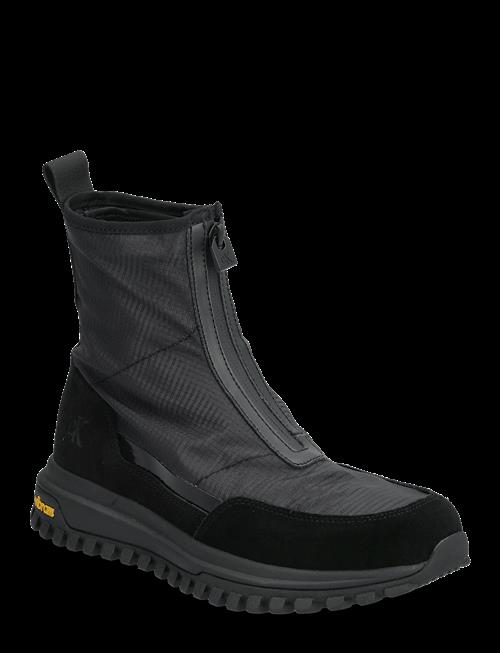 Calvin Klein | Vibram Runner Mid Zip | 40