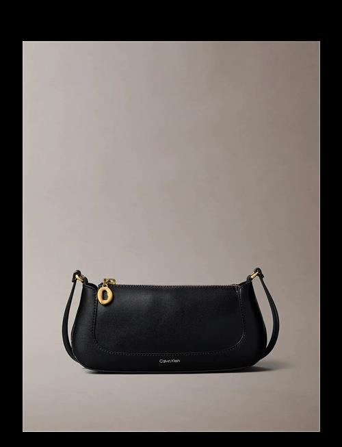 Calvin Klein | Hardware Zip Crossbody | ONE SIZE
