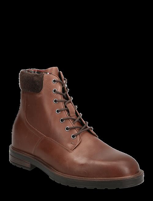 Tommy Hilfiger | Cleated Hilfiger W Lth Boot | 44