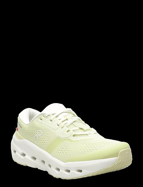 On | Cloudrunner 3 | 44
