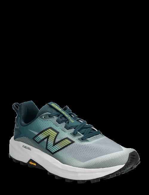 New Balance | New Balance Rebel Trail | 43