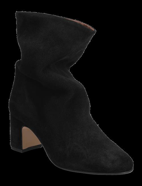 Anonymous Copenhagen | Lully 55 | 39