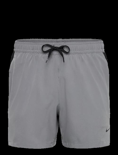NIKE SWIM | Nike Contend Essential 5" Volley Short | XL