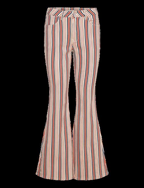 Wrangler | Fierce Flare | 27 x 34