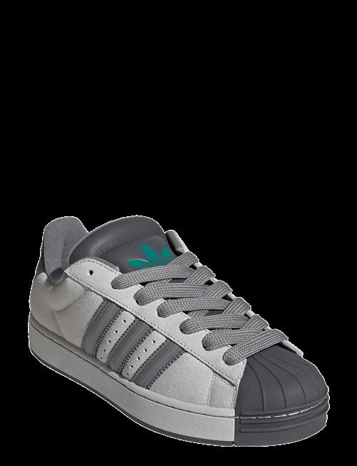 adidas Originals | Superstar St | 43 1/3
