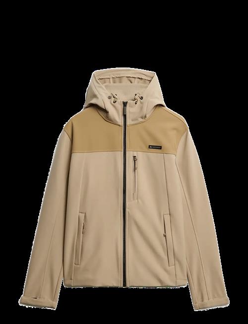 Superdry Sport | Hooded Softshell Tech Trekker | XL