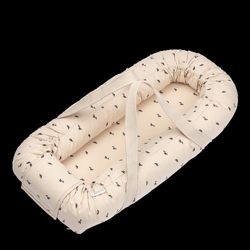 Liewood Gro Trykt Babylift Mini Whale Sandy  Mini Whale Sandy One Size  Beige  One Size From Newborn Drenge, Piger