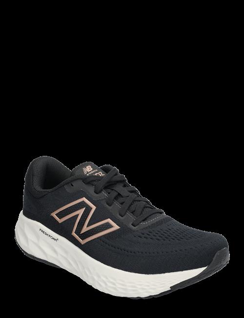 New Balance | New Balance Freshfoam Evoz V4 | 39