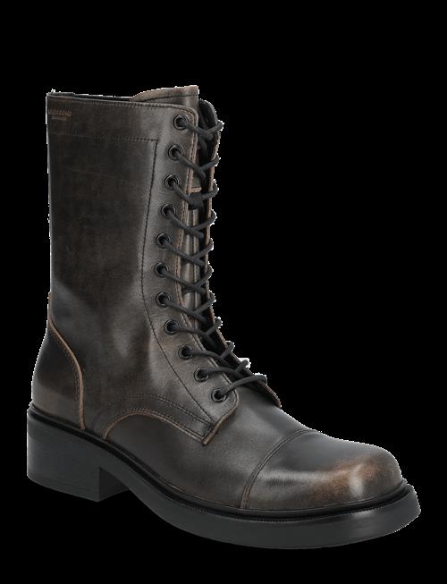 VAGABOND | Karlie | 41