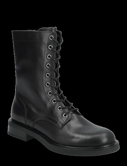 VAGABOND | Freya | 36