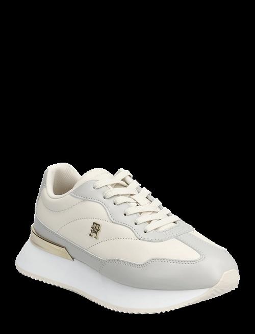 Tommy Hilfiger | Chic Fashion Runner | 41