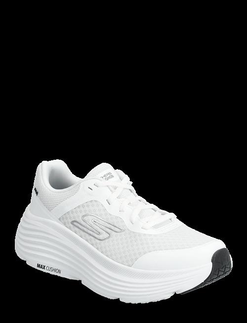 Skechers | Women Max Cushioning Endeavour | 37