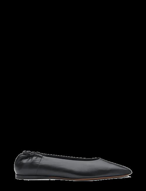 ATP Atelier | Moena Black Nappa | 40