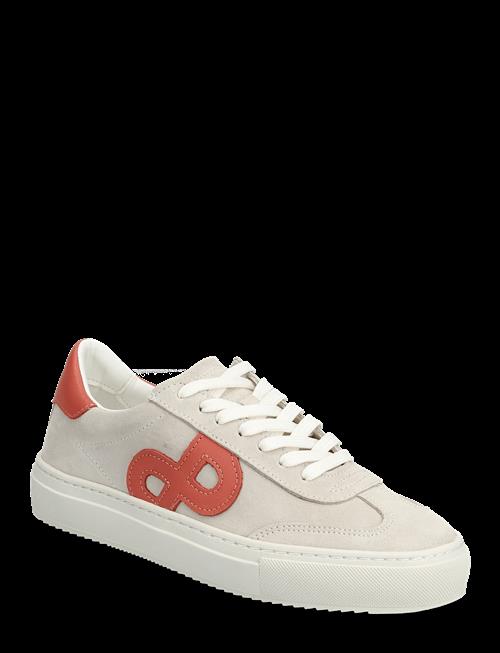 Pavement | Kohia Suede | 39