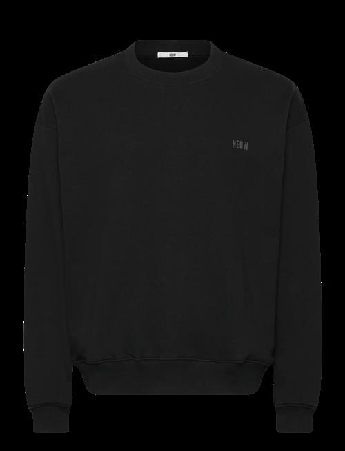 Se NEUW | Neuw Wordmark Crew Odyssey Grey | L hos Booztlet