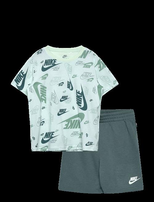 Nike | Nike Sportswear Set With Short | 116