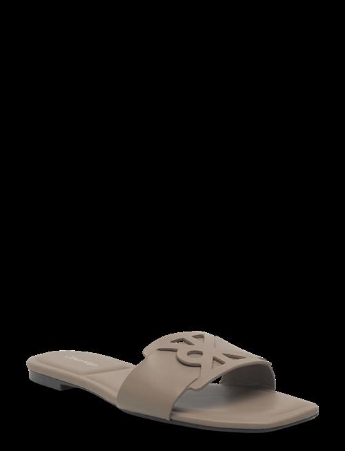 Calvin Klein | Square Flat Sandal Emblem | 39