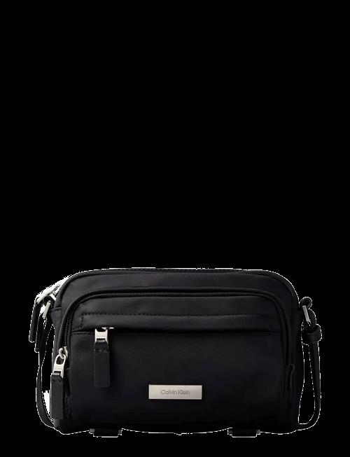 Calvin Klein | Sleek Utility Camera Bag | ONE SIZE