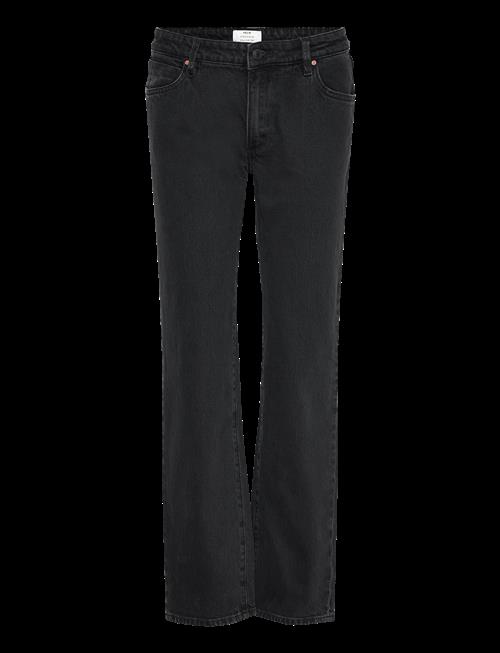 NEUW | Mia Straight Black Earth Washed Black | W28