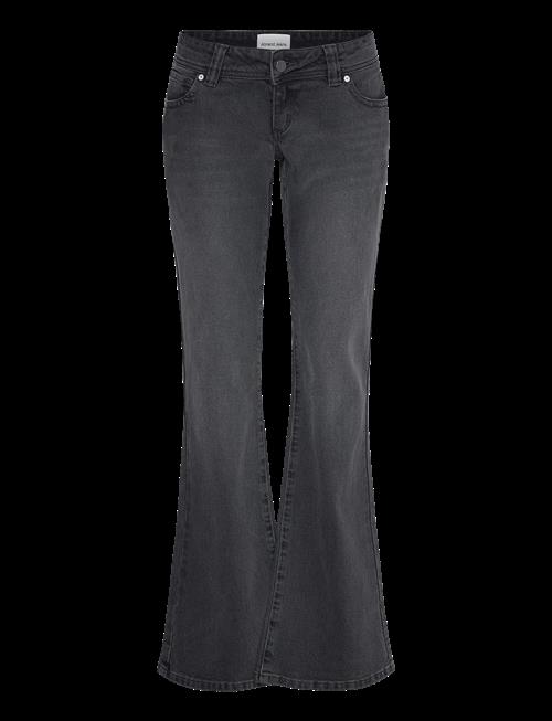 ABRAND | 00 Super Low Kick Tall Shanae | 23