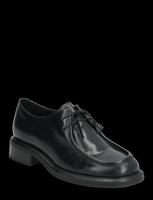 VAGABOND | Ellis | 37