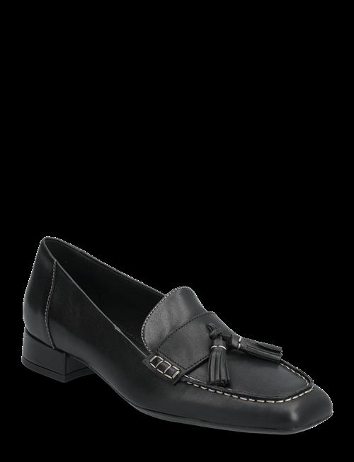 VAGABOND | Debbi | 39