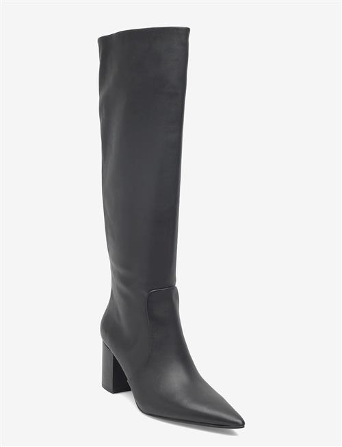 Steve Madden | Skyline | 39