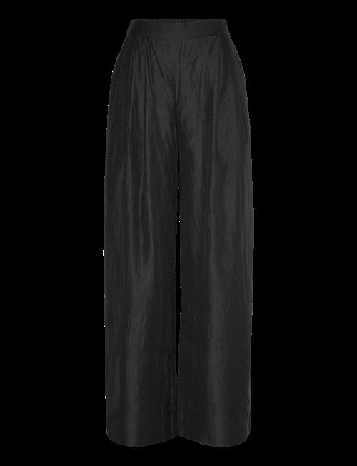 Lovechild 1979 | Mary-Anne Pant | 32