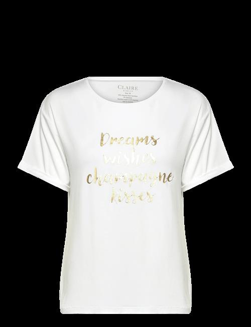 Claire Woman | Cwaoife | 34