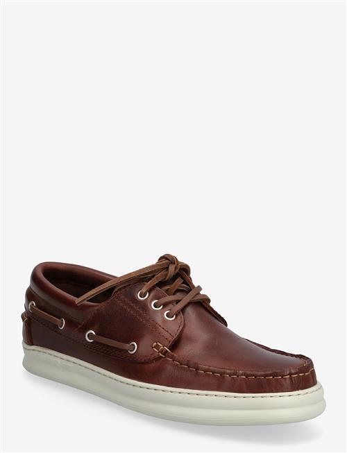Camper | Runner Four | 43