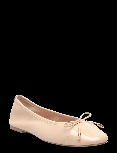 Dune London | Haliah | 39