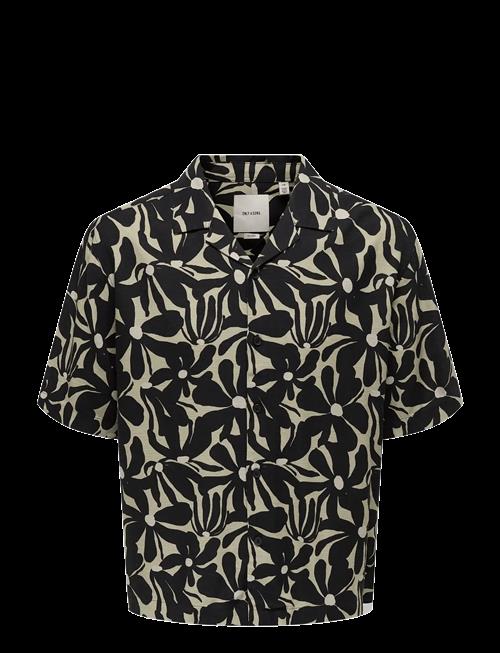 ONLY & SONS | Osjharvi Reg Resort Ss Aop 041 Shirt Wvn | 146