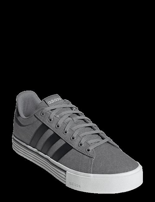 adidas Sportswear | Daily 4.0 | 43 1/3