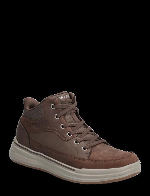 Skechers | Sterling Rogan | 43