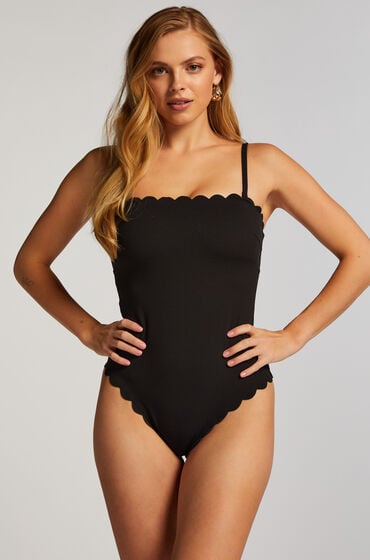 Hunkemöller Badedragt Bandeau Scallop Sort