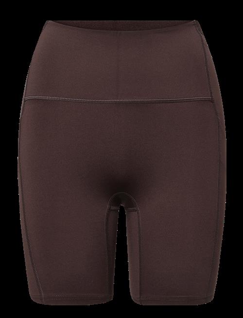 2XU | Form Stash Hi-Rise Compression 6 Inch Shorts | XL