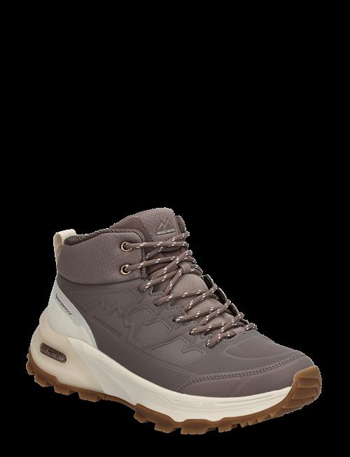 Skechers | Max Protect Legacy Weekend Getaway | 36