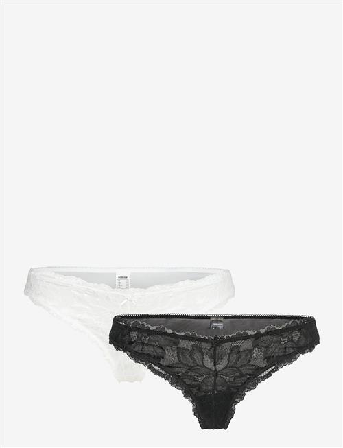 Dorina | Perfect Lace Thong | XXL