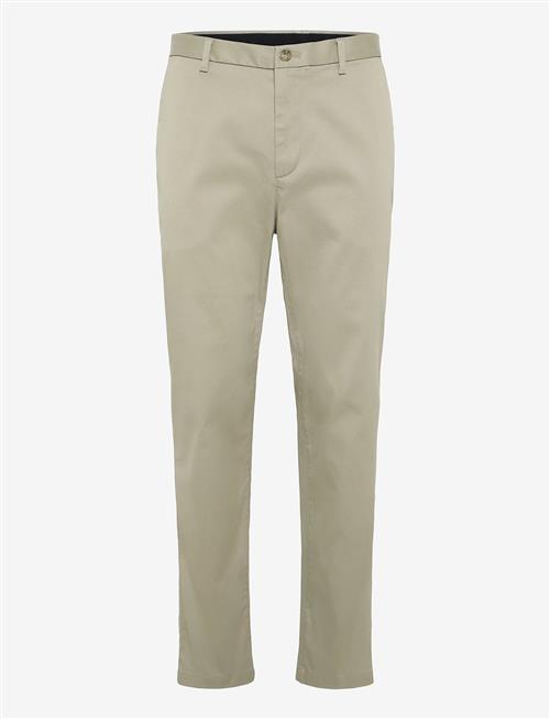Calvin Klein | Tapered Refined Cotton Stretch T | 32
