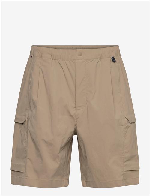 Tommy Hilfiger | Utility Shorts | 34