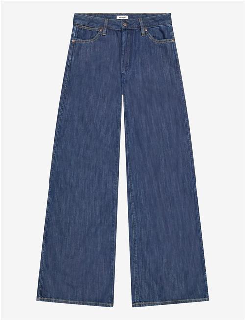 Wrangler | World Wide | 26 x 32