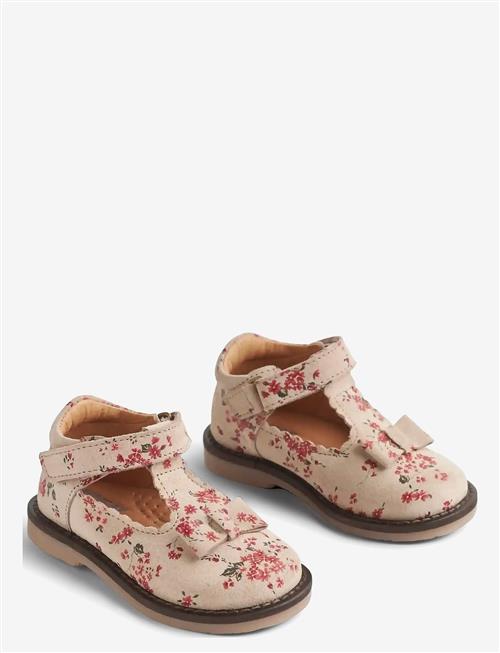 Wheat | Mary Jane Lucia | 22