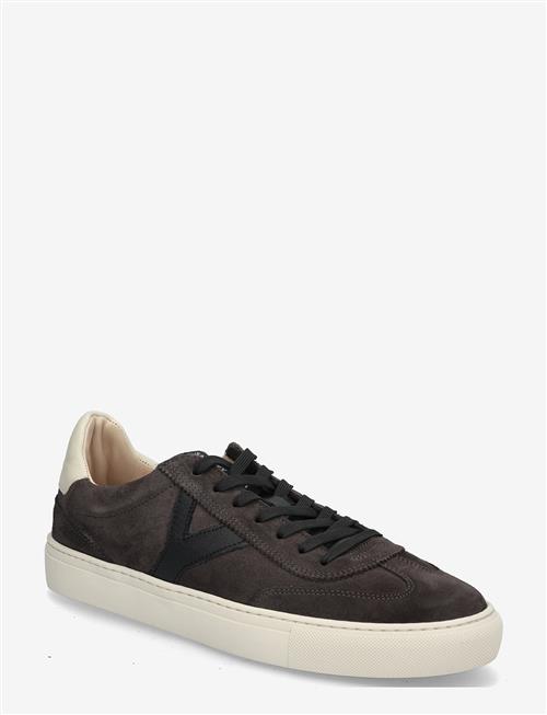 Sneaky Steve | Milwauke Suede Charcoal | 40