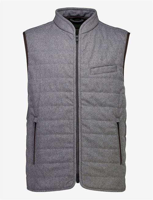 Lindbergh Black | Light Padded Zip Through Vest | XXL