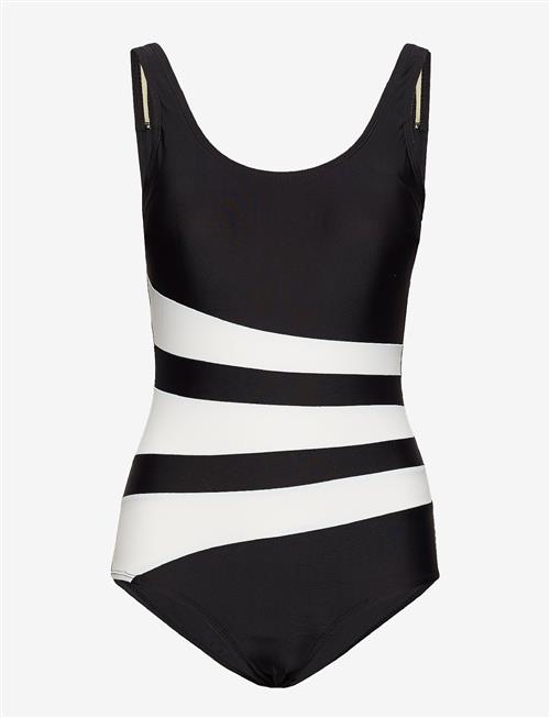 Wiki | Swimsuit Bianca Classic+ | 50