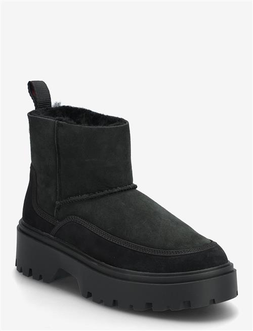 Se Tommy Hilfiger | Real Shearling Pullon Snowboot | 38 hos Booztlet
