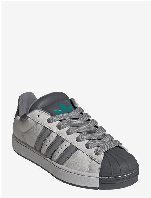 adidas Originals | Superstar St | 44 2/3