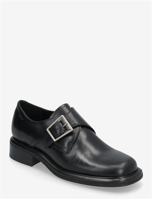 VAGABOND | Ellis | 37